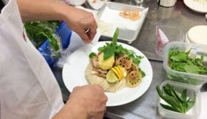 うどんとラーメンの違い:日本の麺料理を徹底比較!