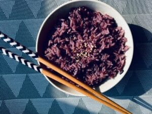 もち黒米と黒米の違いを徹底解説！健康効果や使い方も紹介