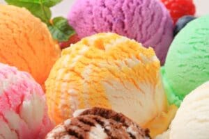 アイスクリームとアイスミルクの違いを徹底解説!美味しさの秘密とは?