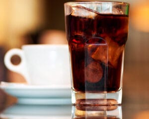 アイスコーヒーとホットコーヒーの違いとは?それぞれの魅力を徹底解説!
