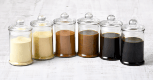 エキスと果汁の違いを徹底解説！それぞれの特徴と用途とは？