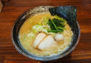 熊本ラーメンと博多ラーメンの違いを徹底解説!その魅力に迫る