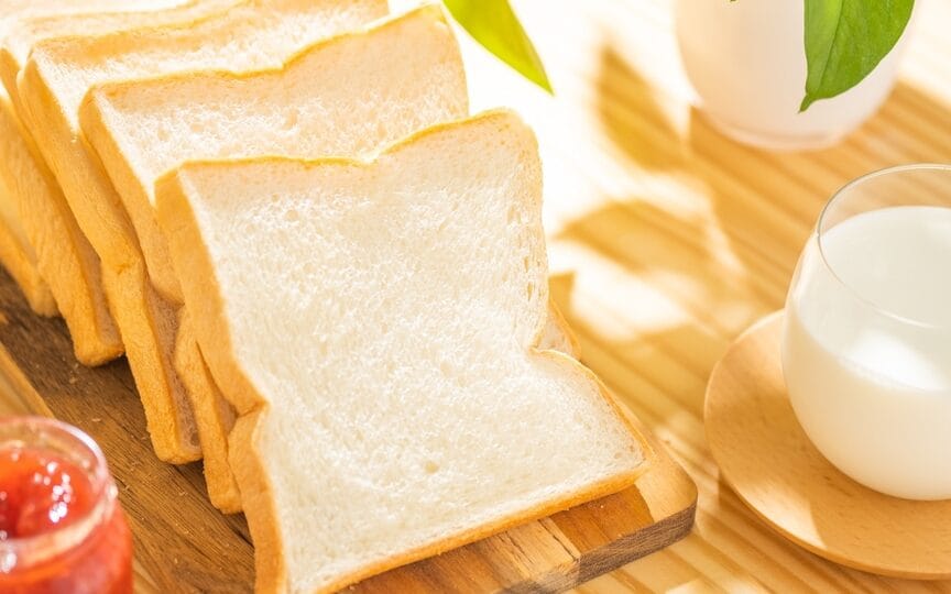 米粉パンと小麦粉パンの違いを徹底解説!どちらがあなたに合う?